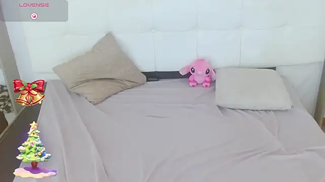 Candy_and_Jh0n webcam