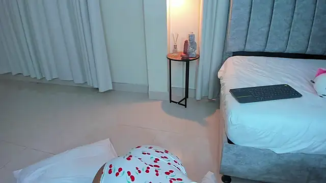 martina_roldam webcam