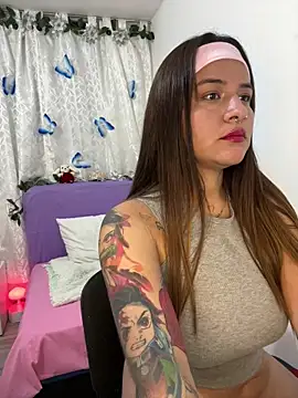 Linda_Bellucci webcam