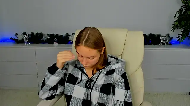 milaaddams - MilaAddams's free webcam