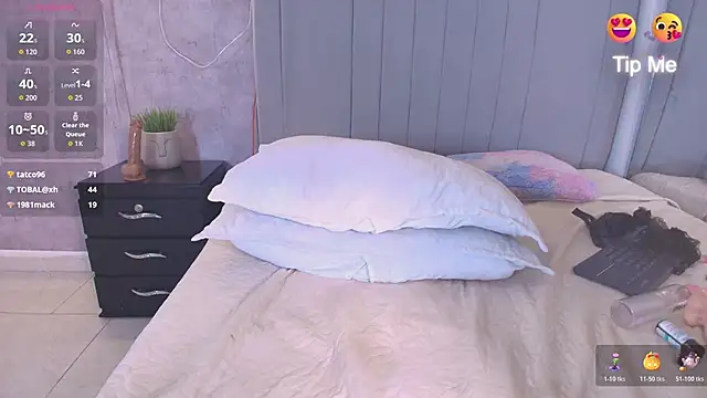 shanell-hott - Shanell-hott's free webcam