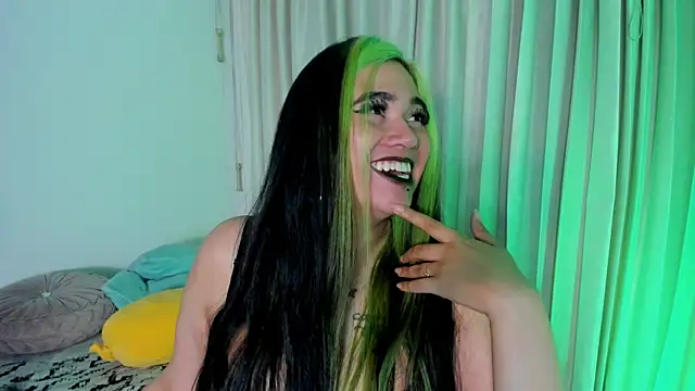 Lilith_Zenith_ webcam