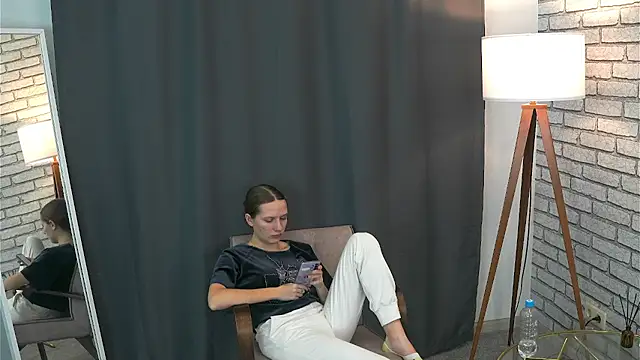 debviveros - DebViveros's free webcam