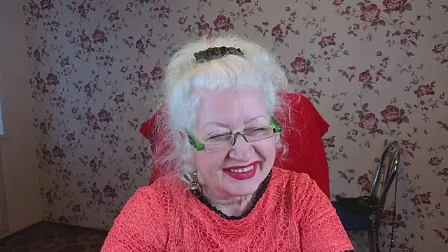 maya_mayflower - Maya_Mayflower's free webcam