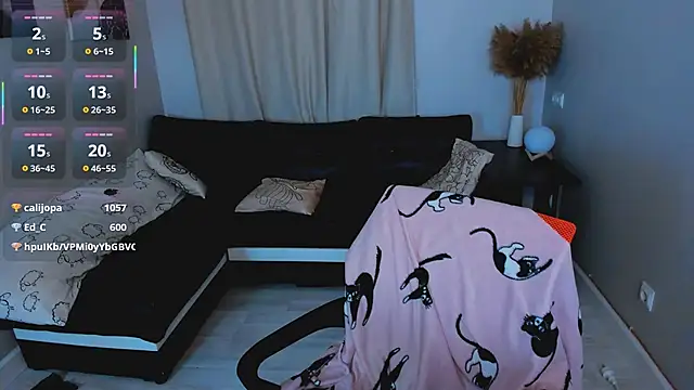 millie_vanillies - Millie_Vanillies's free webcam