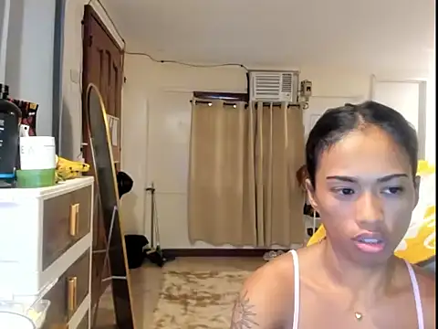 lustynarra - LustyNarra's free webcam