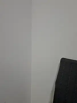 amy_ferreira (F teen) - Show feet