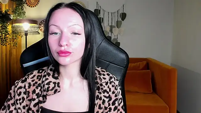 naomiblakes (F teen) - hot dancing with me