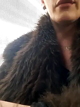 dirtyfeelin (F young) - Take BRA off on the BUS 😱🚨🚅