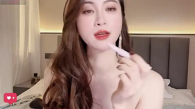 wuyueaini - Wuyueaini's free webcam