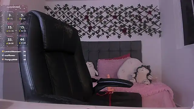 Karly_Closson webcam