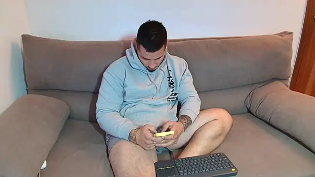 Milanthompson2025 webcam