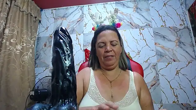 alina_maturehot webcam