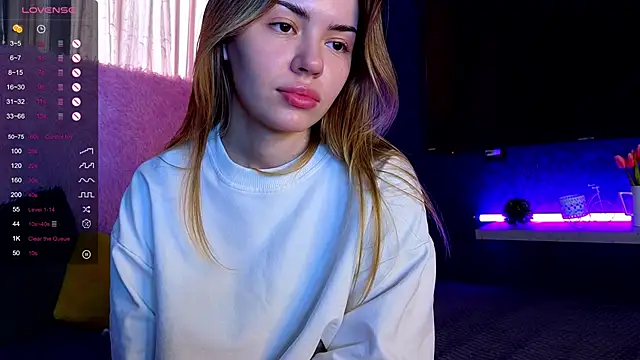 telari0l0ve - Telari0l0ve's free webcam - UK Sex Cams