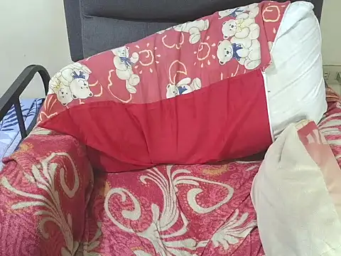 FantasticBaby_18 webcam