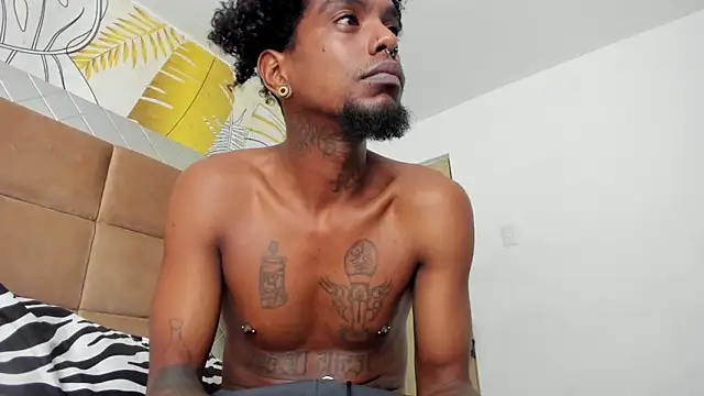 bigblackhotx1 - Bigblackhotx1's free webcam - UK Sex Cams