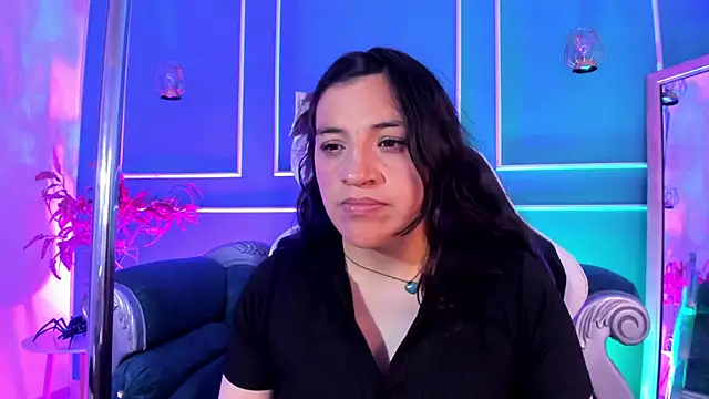 tarataylorr - TaraTaylorr's free webcam