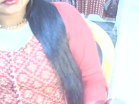 Nusrat_Faria07 webcam