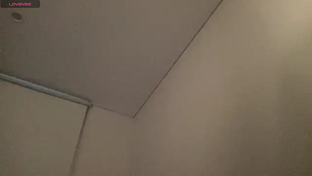 ava_bbyxo - Ava_bbyxo's free webcam