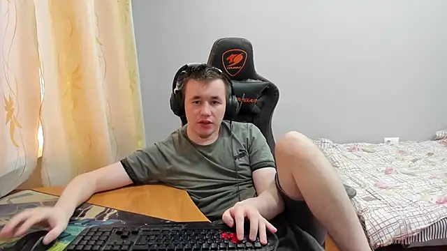 iliaskrislove webcam