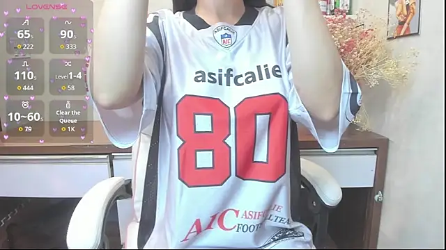 rin_lucie - Rin_Lucie's free webcam