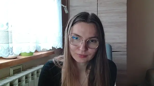 looveellyx - LooveELLYx's free webcam