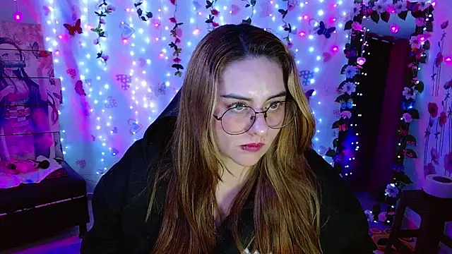 carol_20 - Carol_20's free webcam - UK Sex Cams