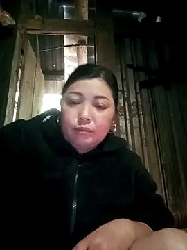 sary-hot2x - Sary-hot2x's free webcam