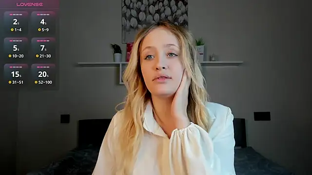 julliakoill - Julliakoill's free webcam