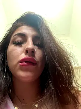 sashabelle_ - SashaBelle_'s free webcam