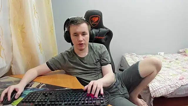 iliaskrislove webcam