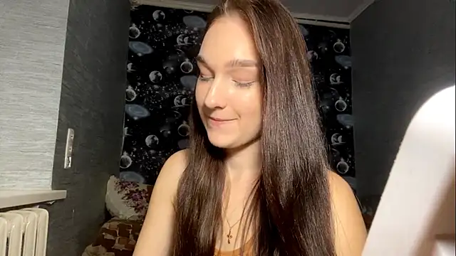 YahairaDuracher webcam