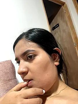 hadley_ - Hadley_'s free webcam