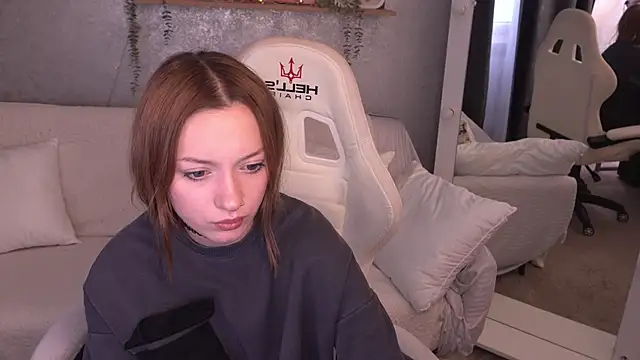 foxymayy - FoxyMayy's free webcam