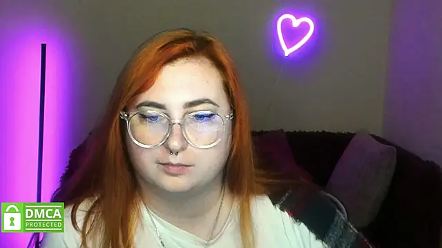 Alicia_love00 webcam