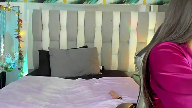 adult sex webcam IsaDiiaz