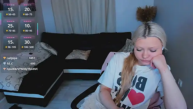 Millie_Vanillies webcam