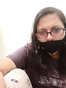 mahira_sharma01 - Mahira_sharma01's free webcam