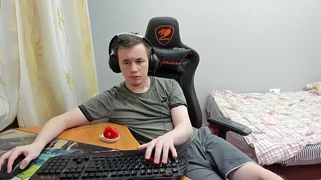 iliaskrislove webcam