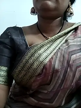 nude voyeur webcam Nyra-23