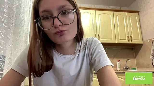 nude amateur sex TishGiardino