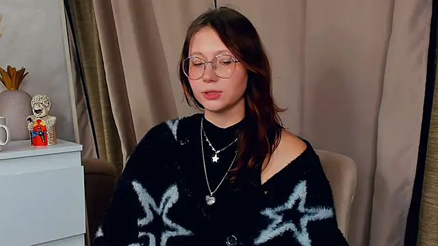 AprylShotwell webcam