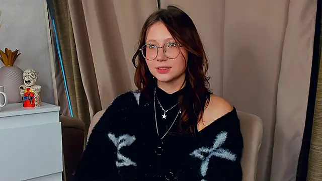 AprylShotwell webcam stripchat model stream image