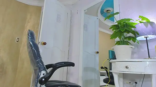 Preview of ricobrown777_