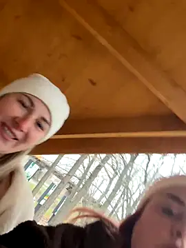 bigboobsdream99 - BigboobsDream99's free webcam