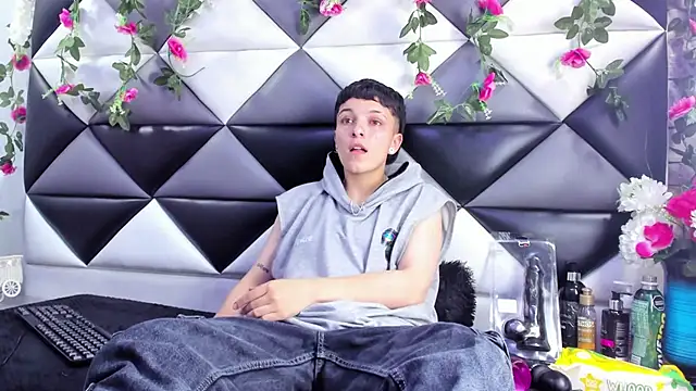 megan_thompson_ - Megan_Thompson_'s free webcam