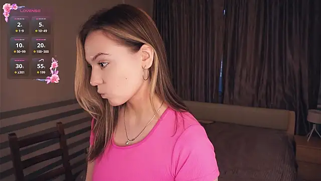 nguyethankey - NguyetHankey's free webcam