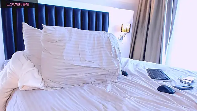 marrenaa - Marrenaa's free webcam