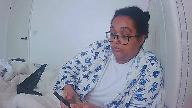 vanilla_chocolate23 - Vanilla_chocolate23's free webcam