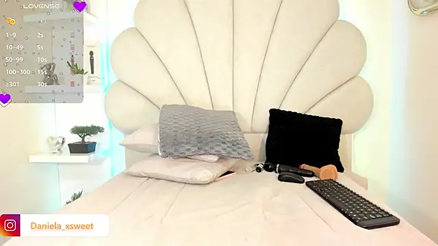 Danielaangelina webcam